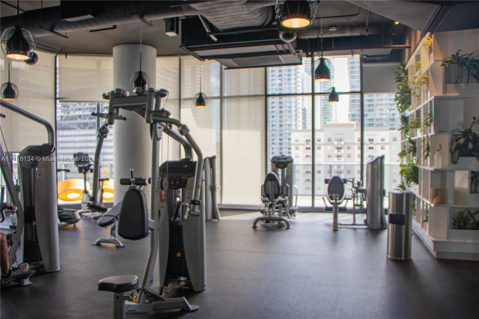 BRICKELL HEIGHTS WEST CON - Residential Lease