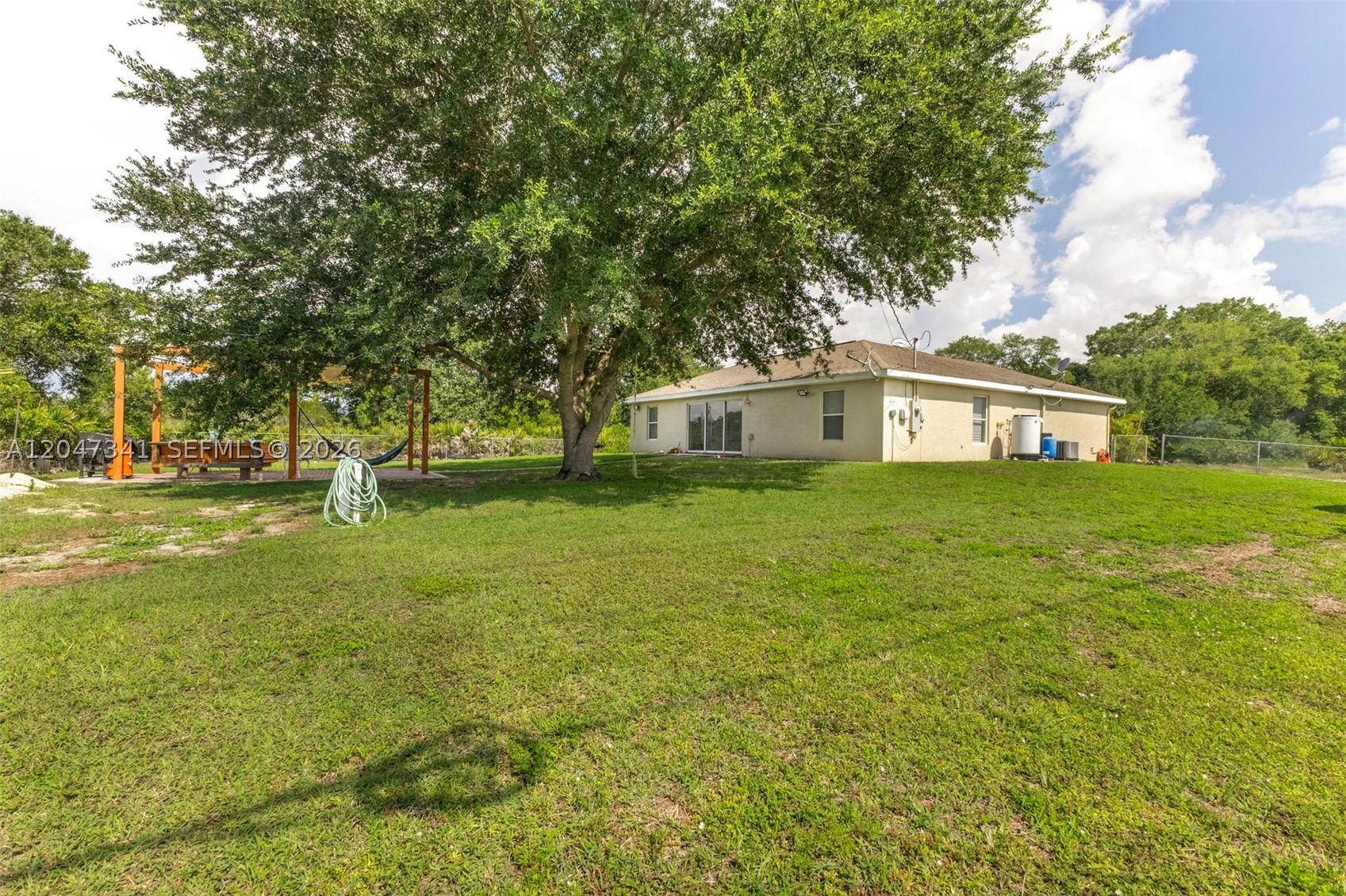 LEHIGH ACRES UNIT 10 - Residential