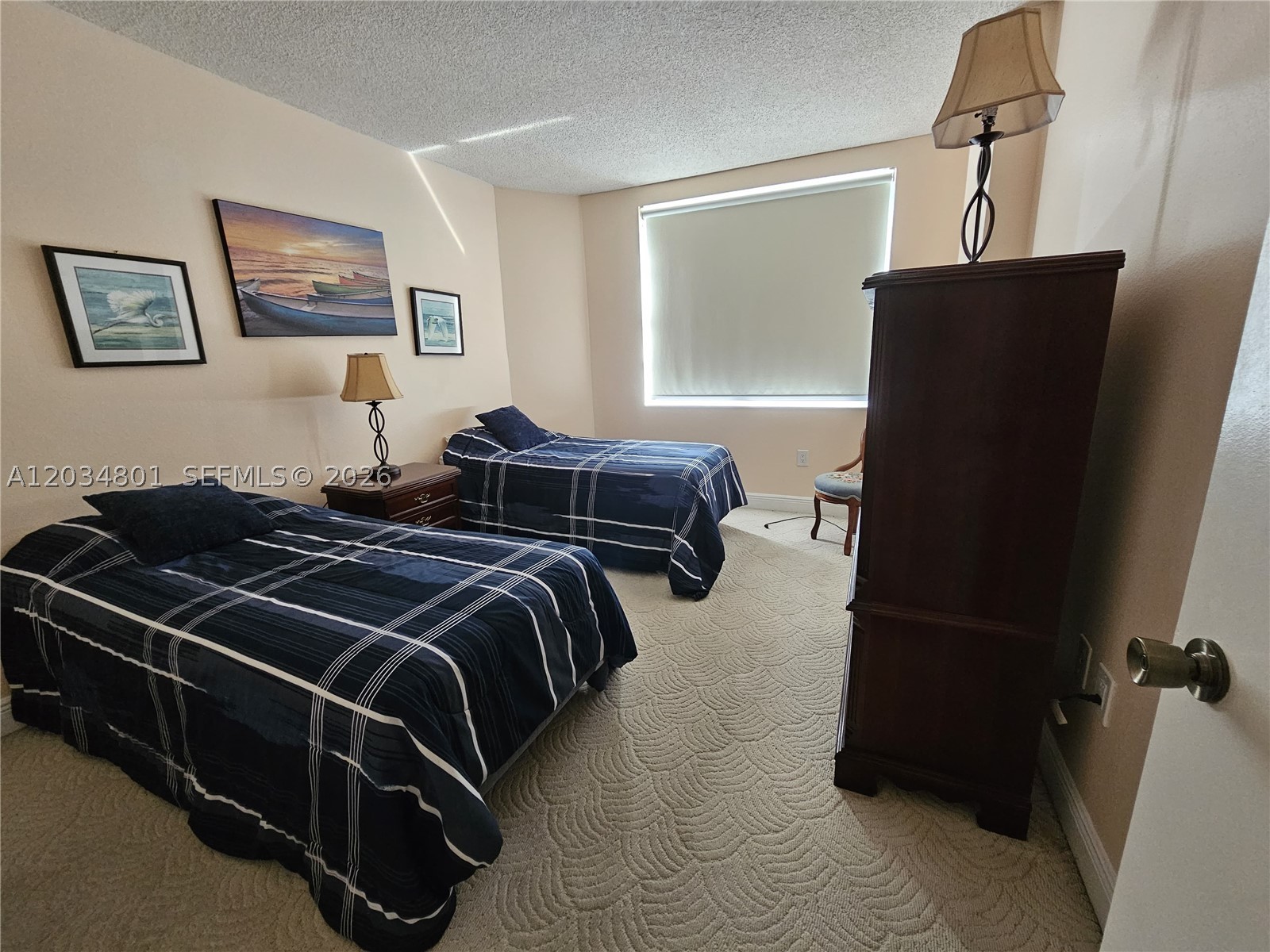 HEMISPHERES CONDO - Residential Lease