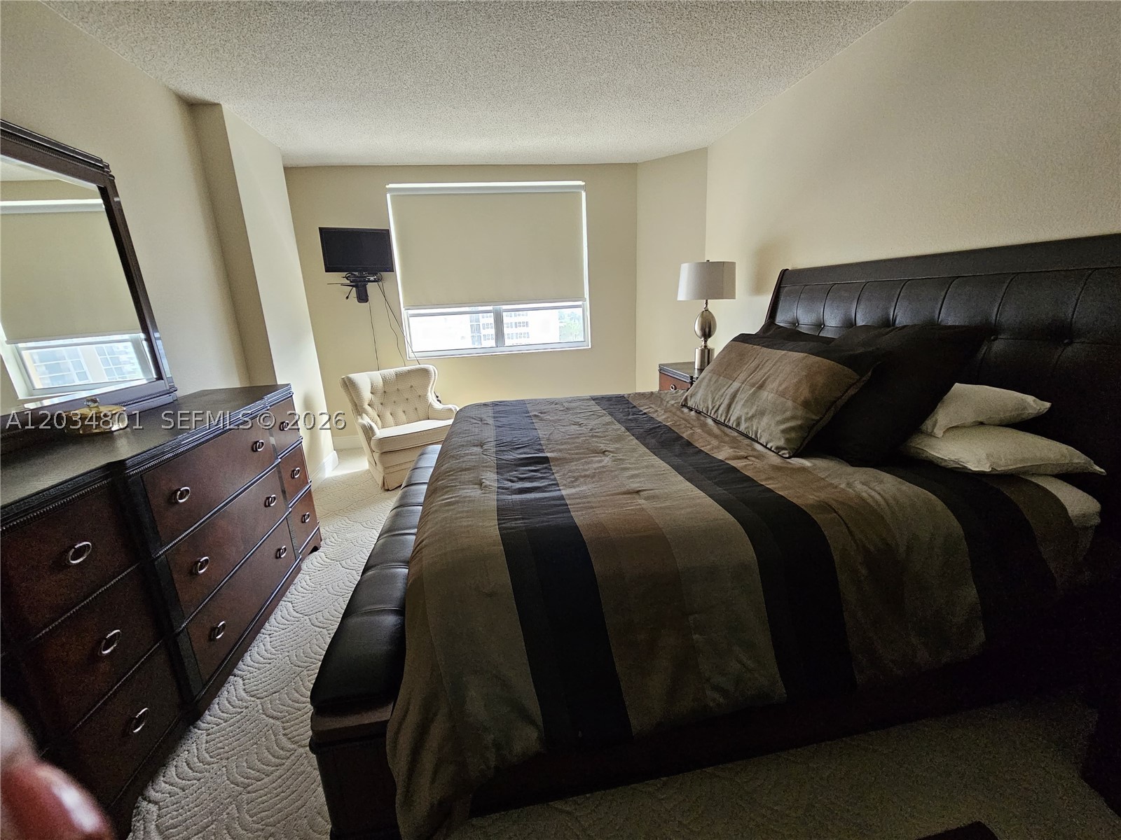 HEMISPHERES CONDO - Residential Lease