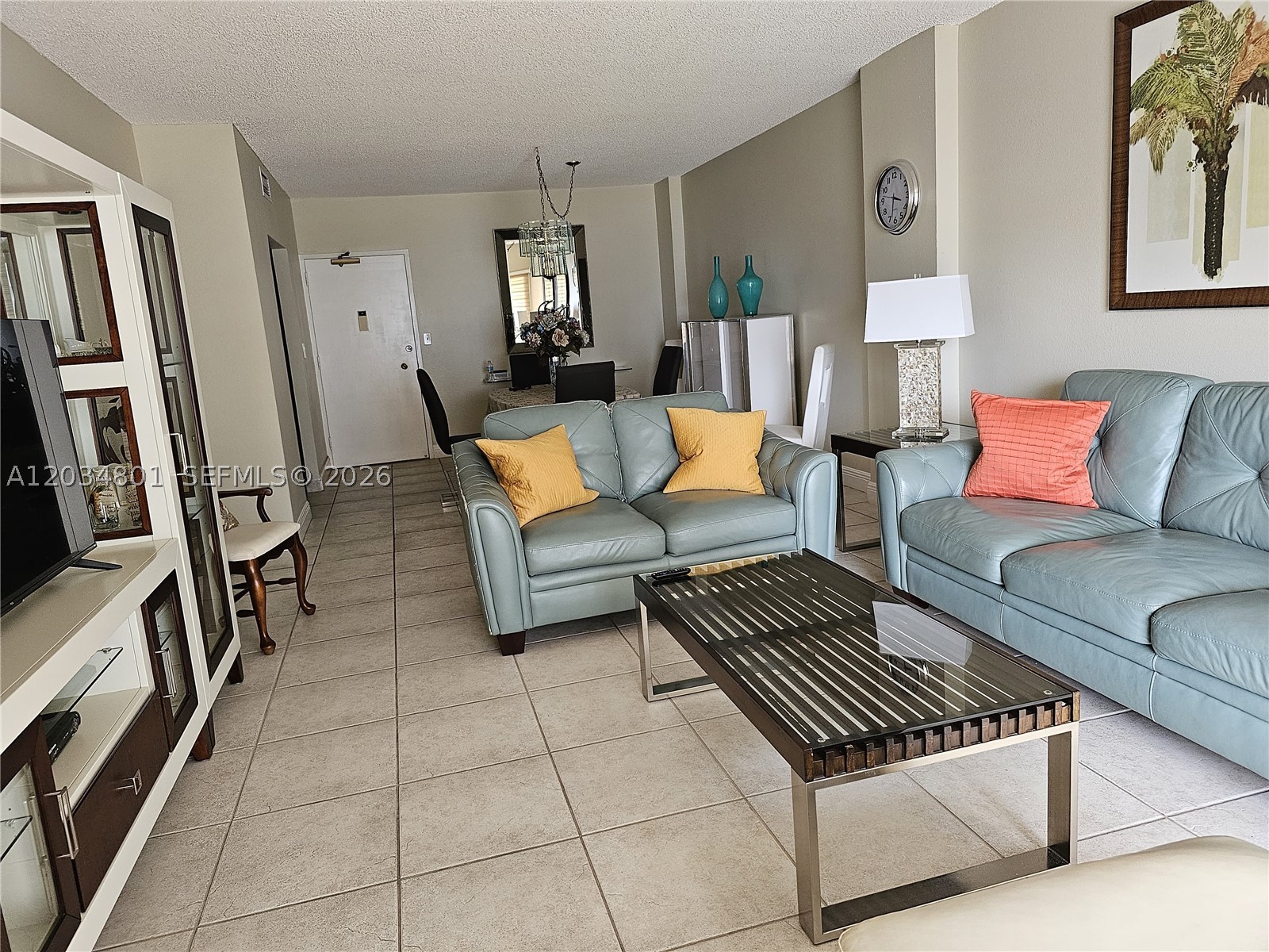HEMISPHERES CONDO - Residential Lease