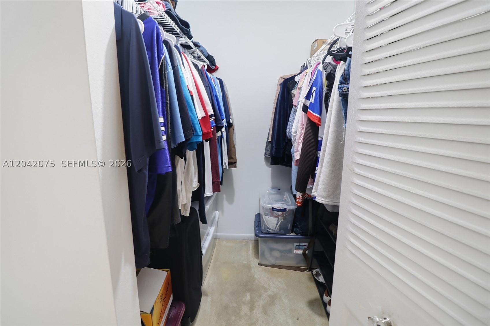 CAMELOT VILLAGE SEC 1 - Residential