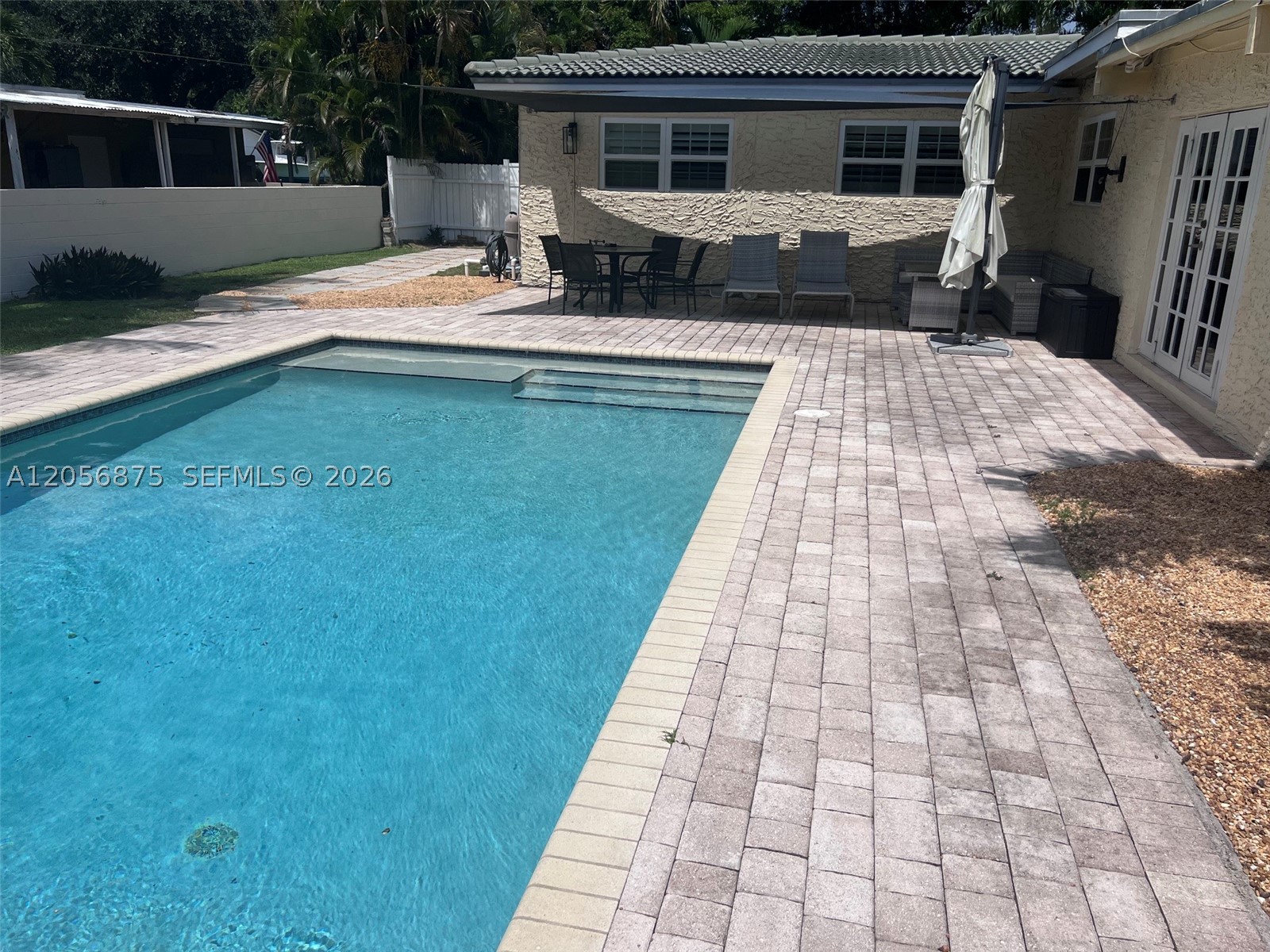 PLANTATION GARDENS 3RD SE - Residential