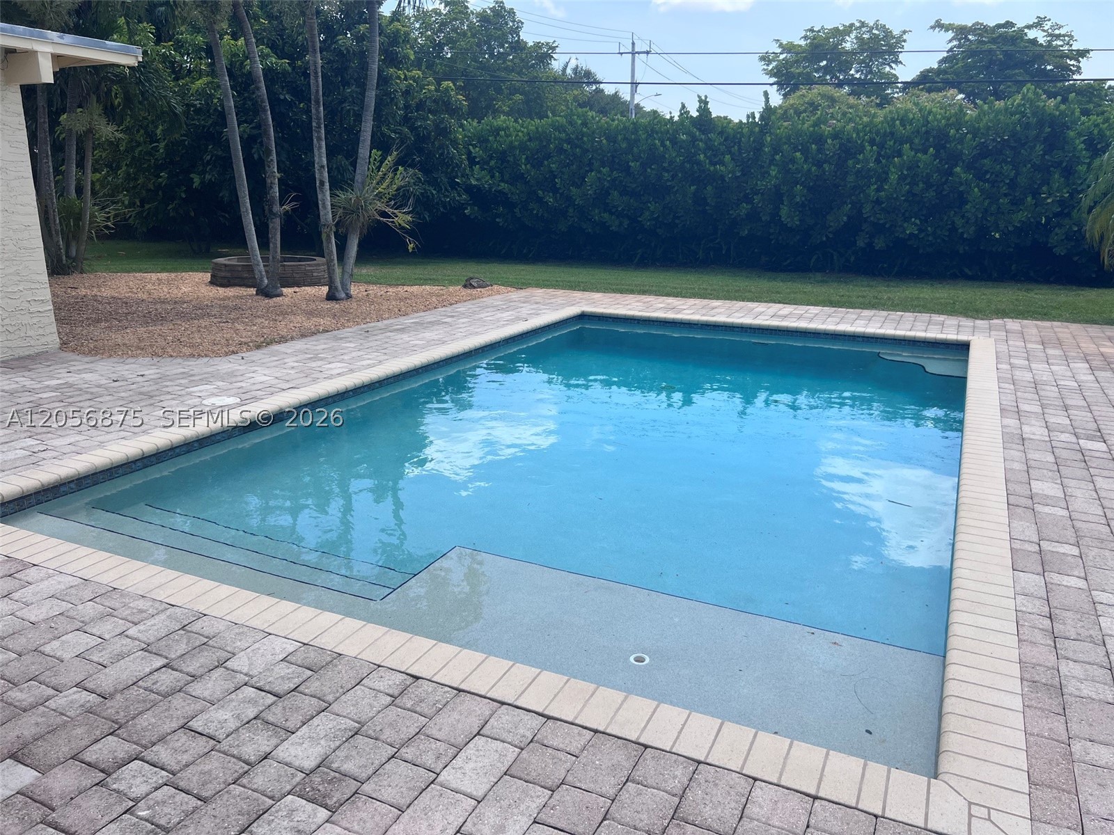 PLANTATION GARDENS 3RD SE - Residential