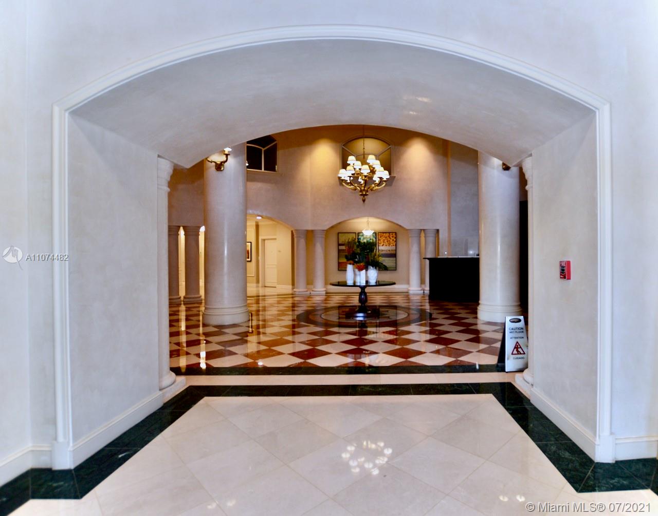 TURNBERRY VILLAGE SO TOWE - Residential
