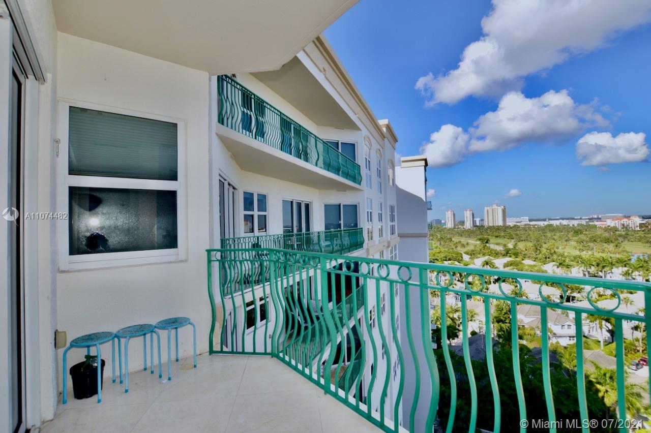 TURNBERRY VILLAGE SO TOWE - Residential
