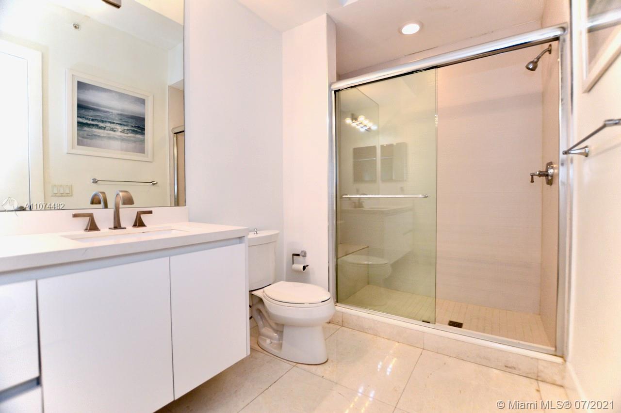 TURNBERRY VILLAGE SO TOWE - Residential