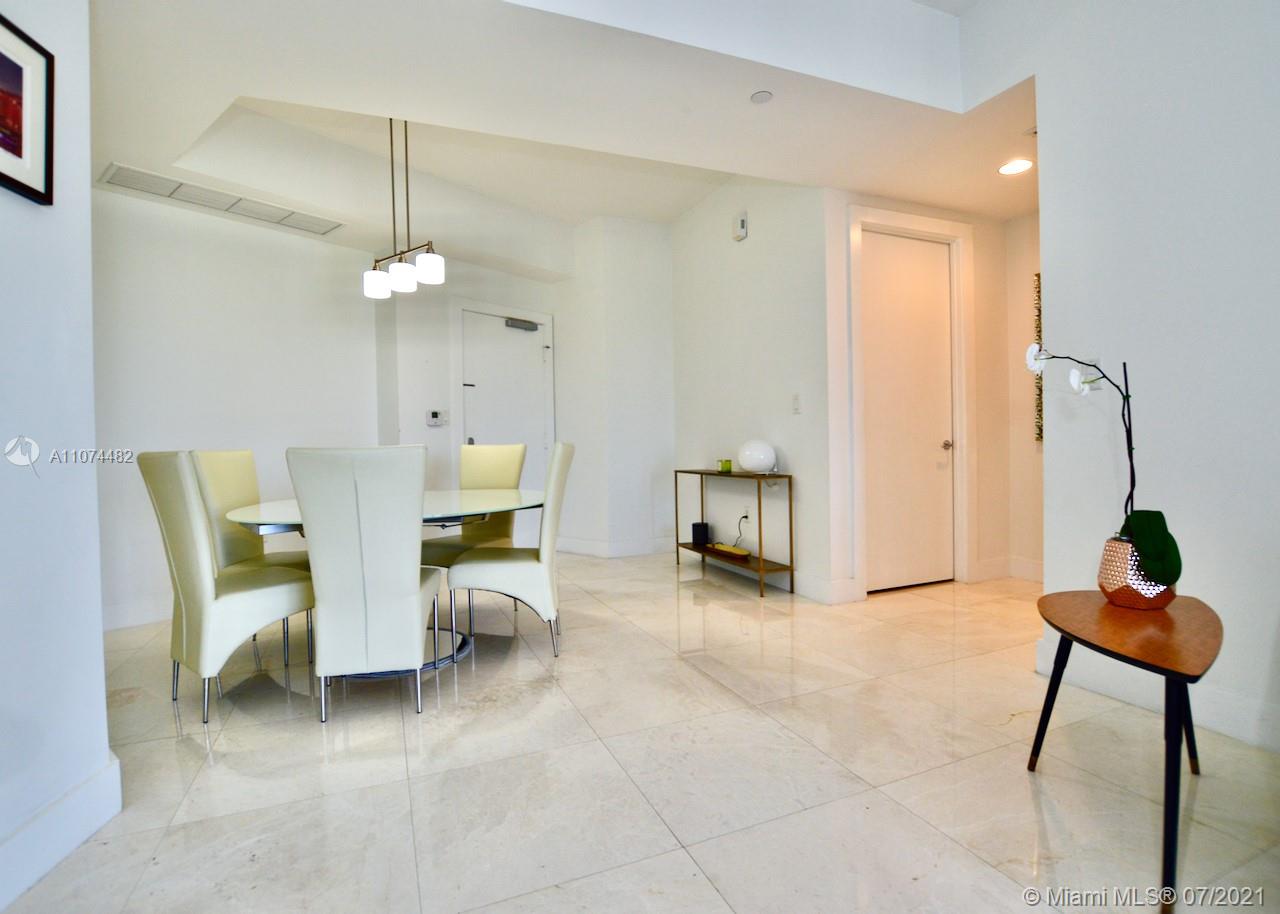 TURNBERRY VILLAGE SO TOWE - Residential