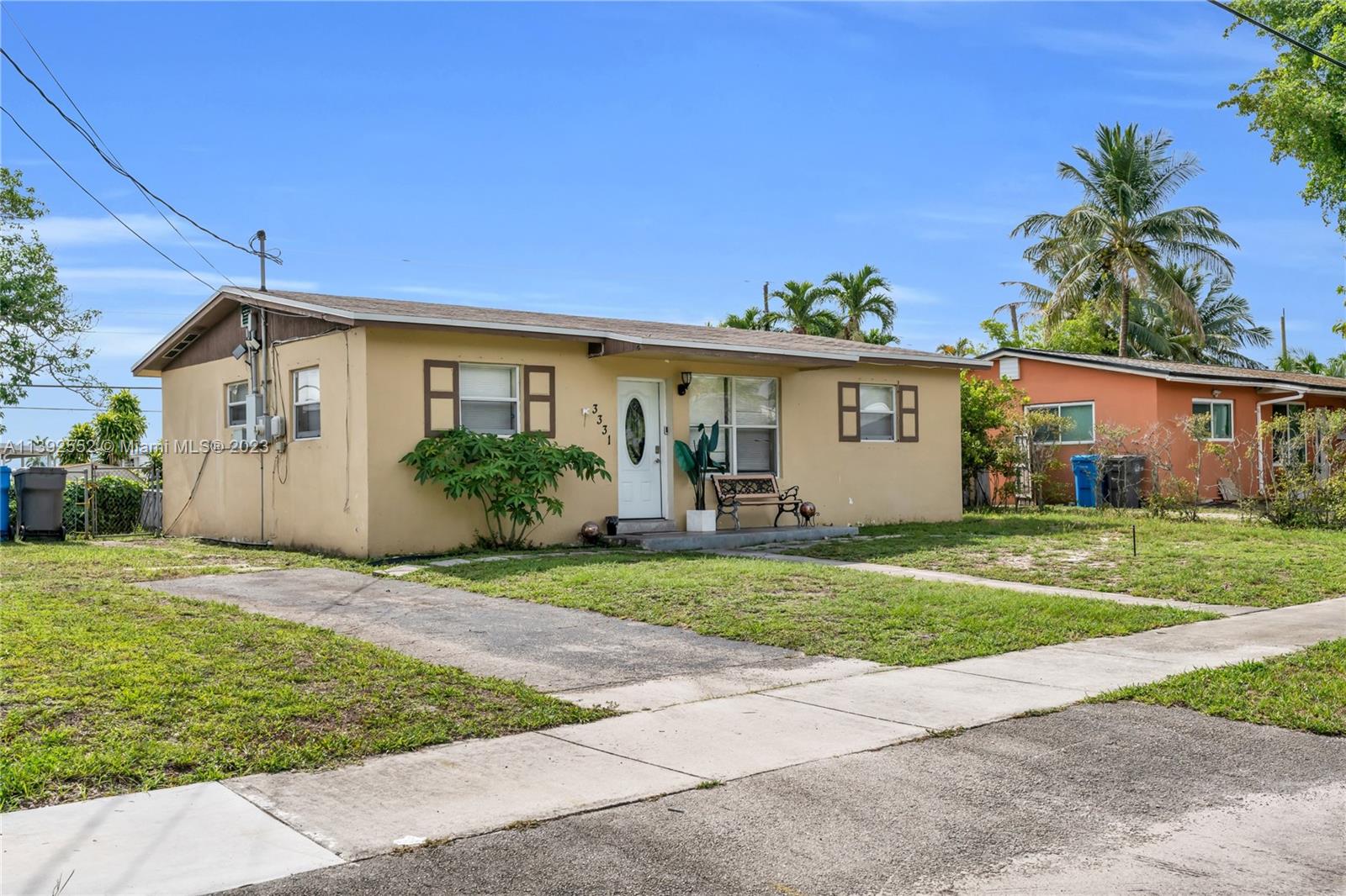 LAKE FOREST SEC 4 - Residential