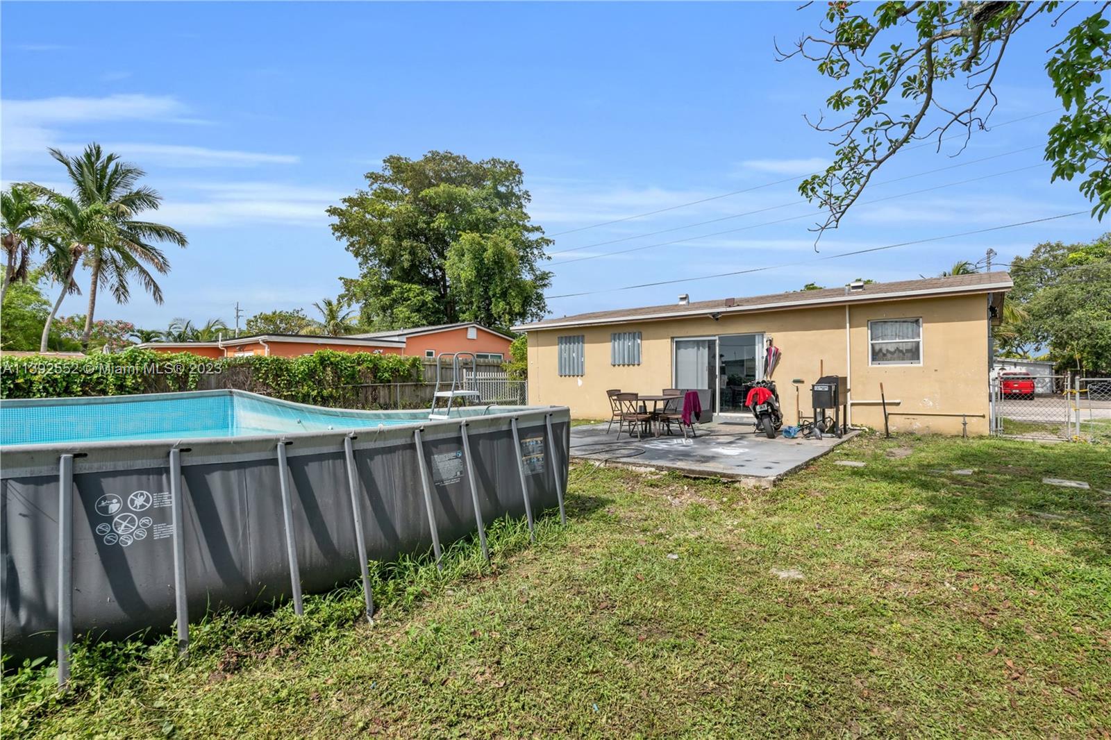 LAKE FOREST SEC 4 - Residential
