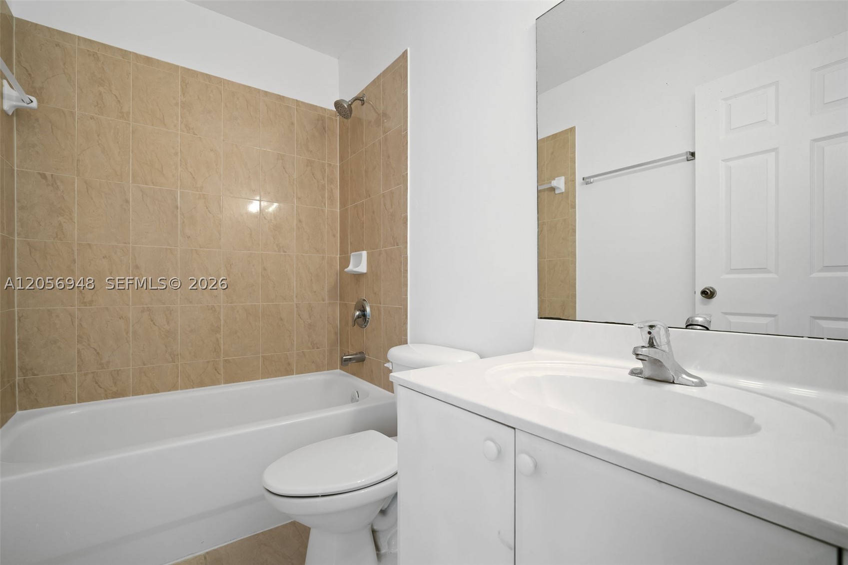 NARANJA GARDENS - Residential