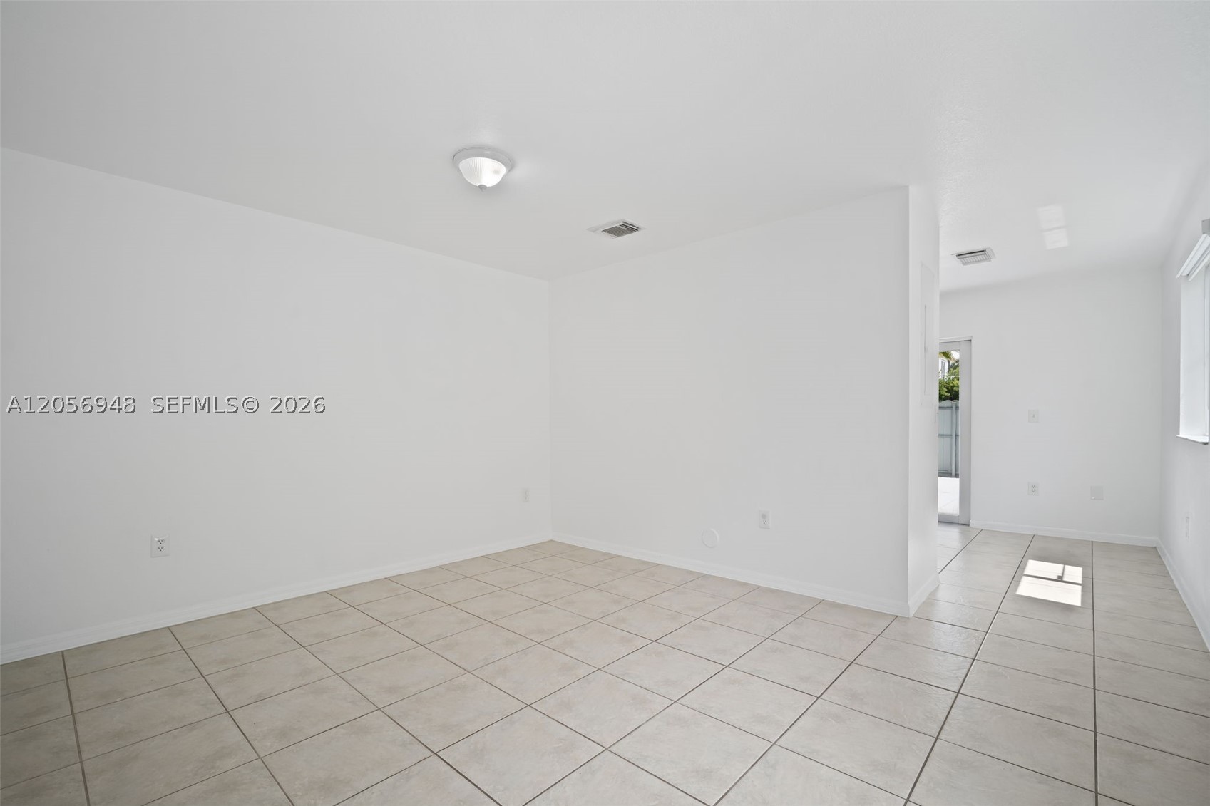 NARANJA GARDENS - Residential