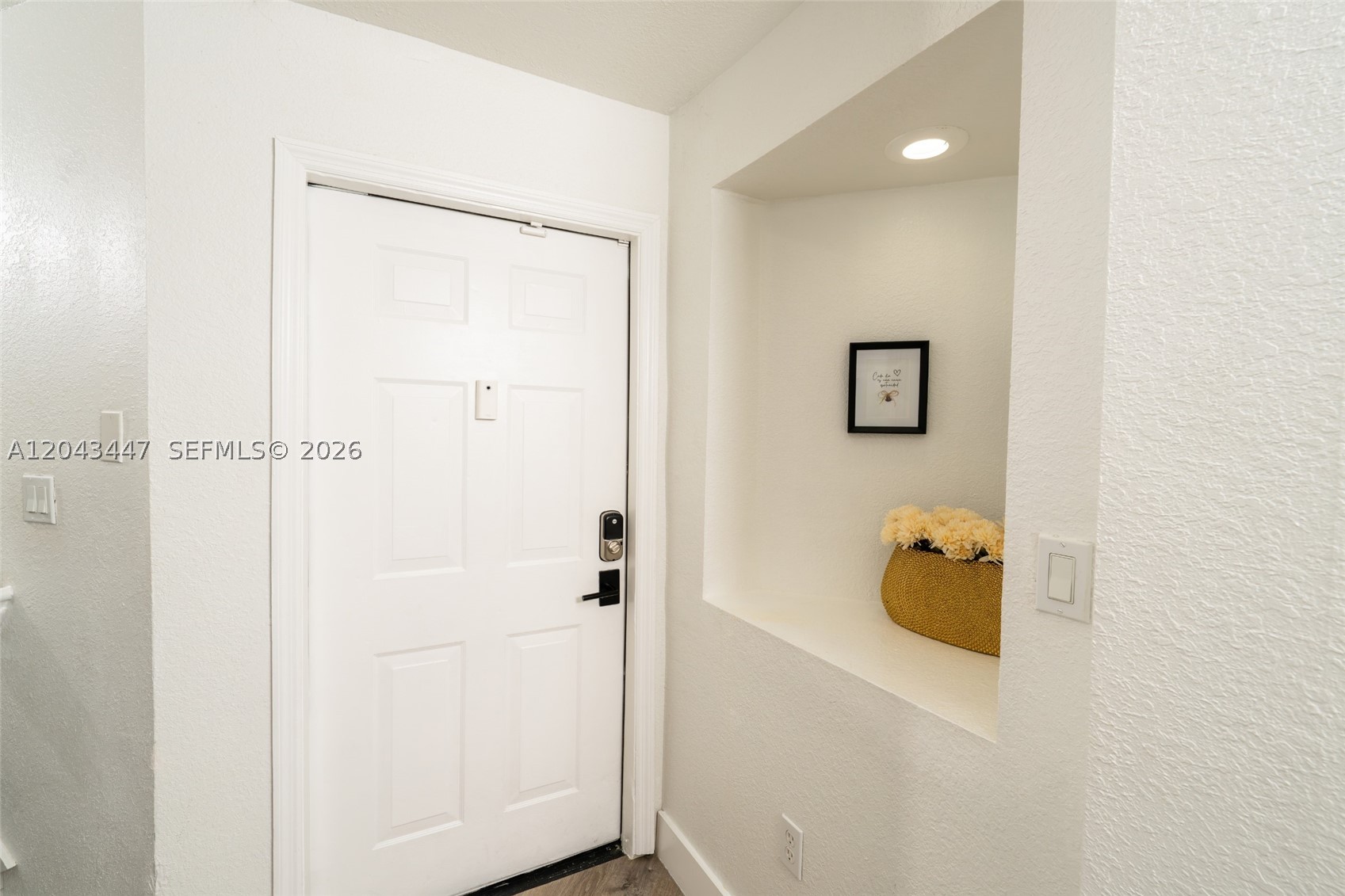 PROMENADE SHORES AT DORAL - Residential
