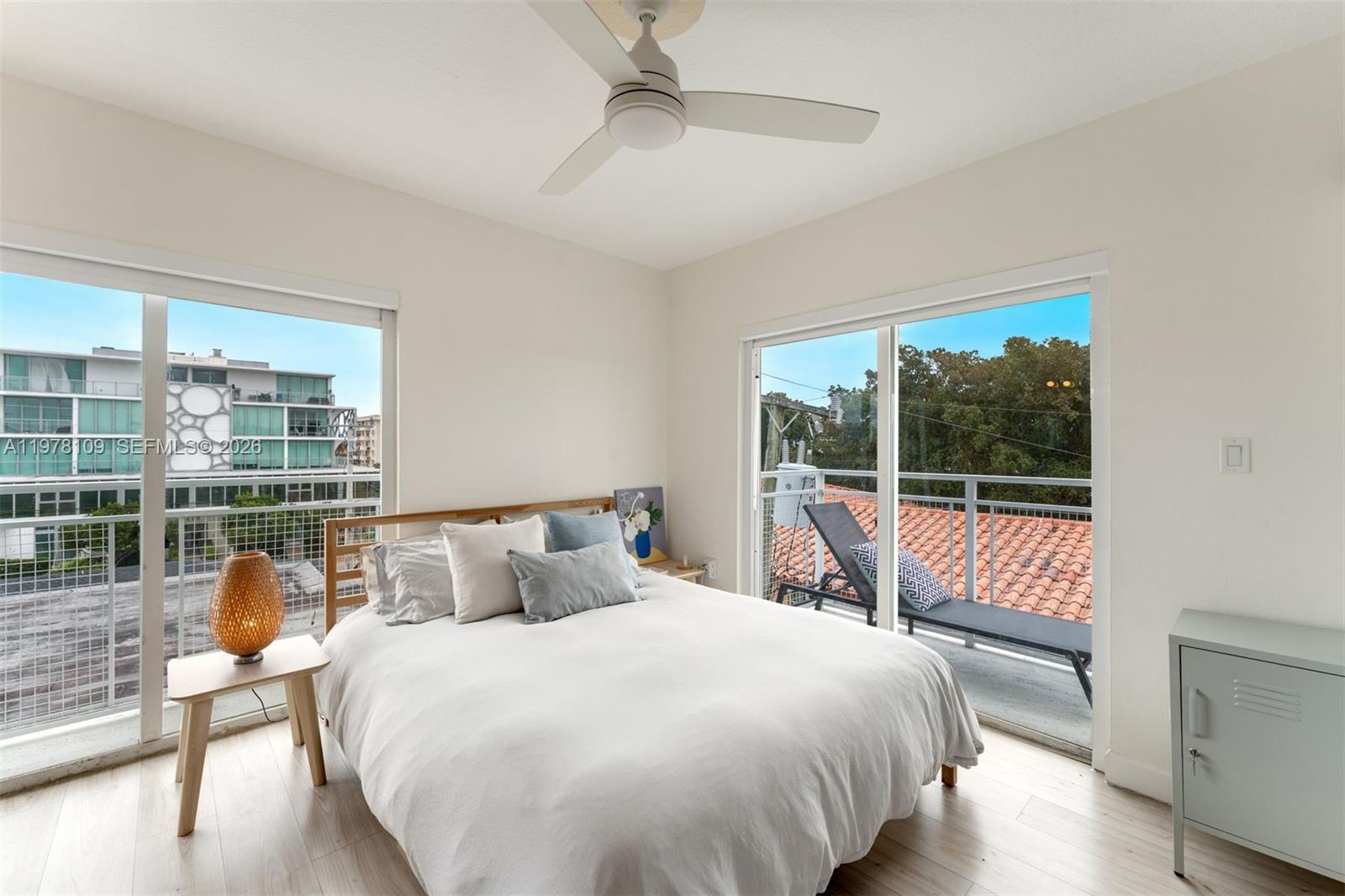 LAS BRISAS OF MIAMI BEACH - Residential Lease