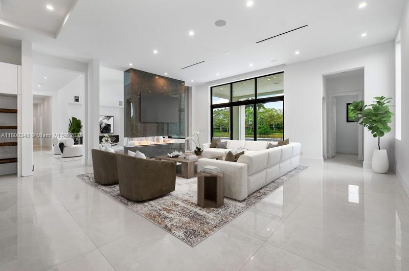 ESTATES OF SWAN LAKE - Residential