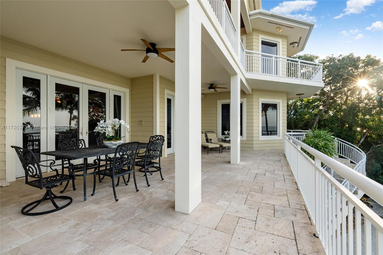 CORAL COAST - Residential