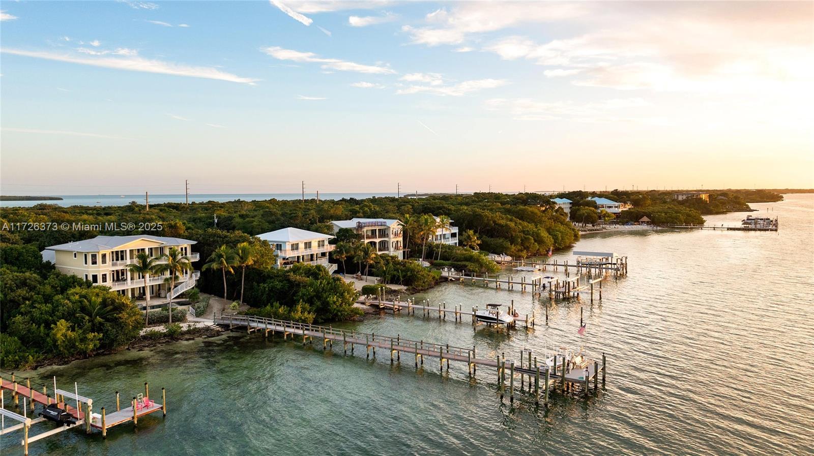 CORAL COAST - Residential