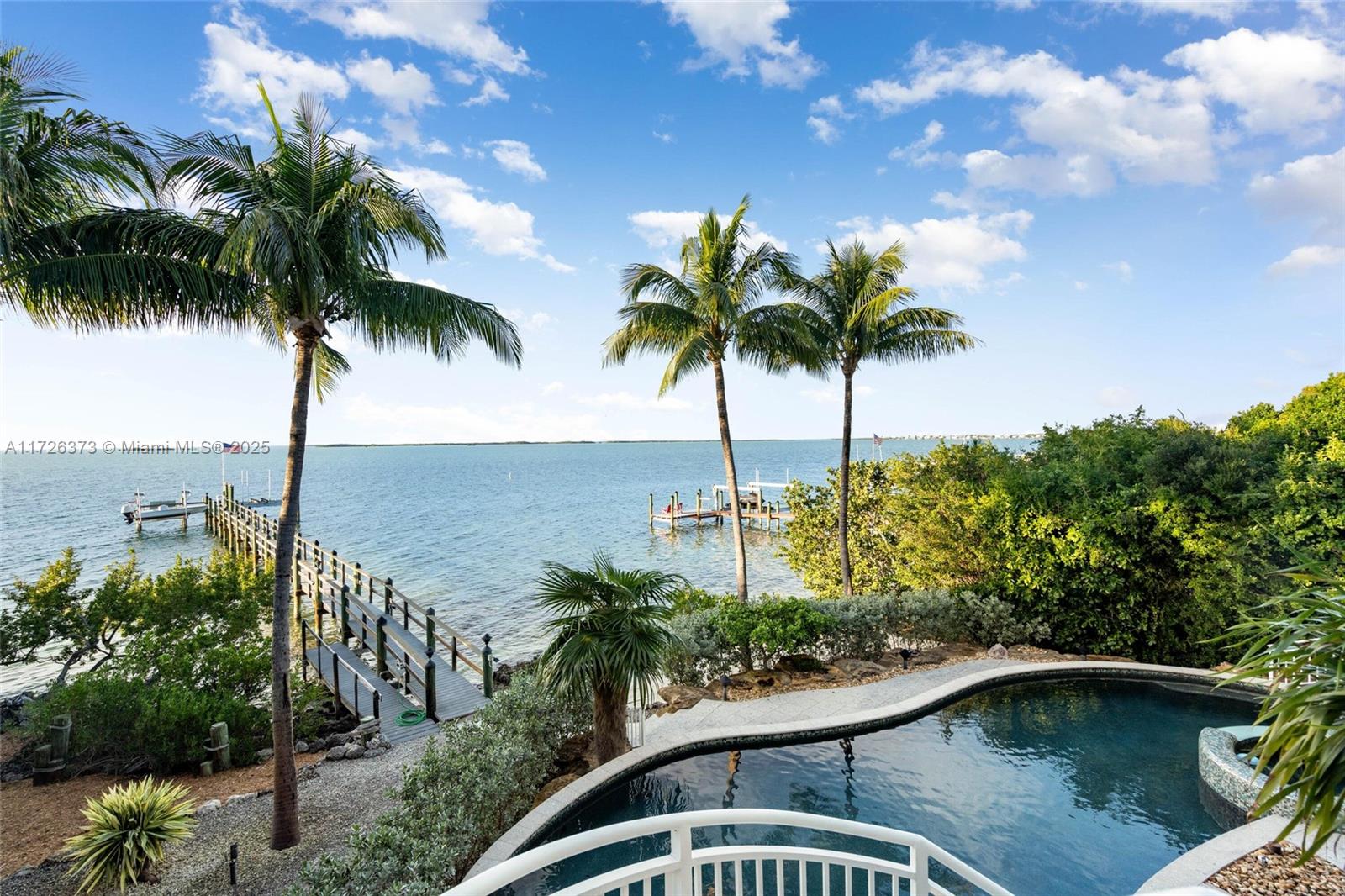 CORAL COAST - Residential