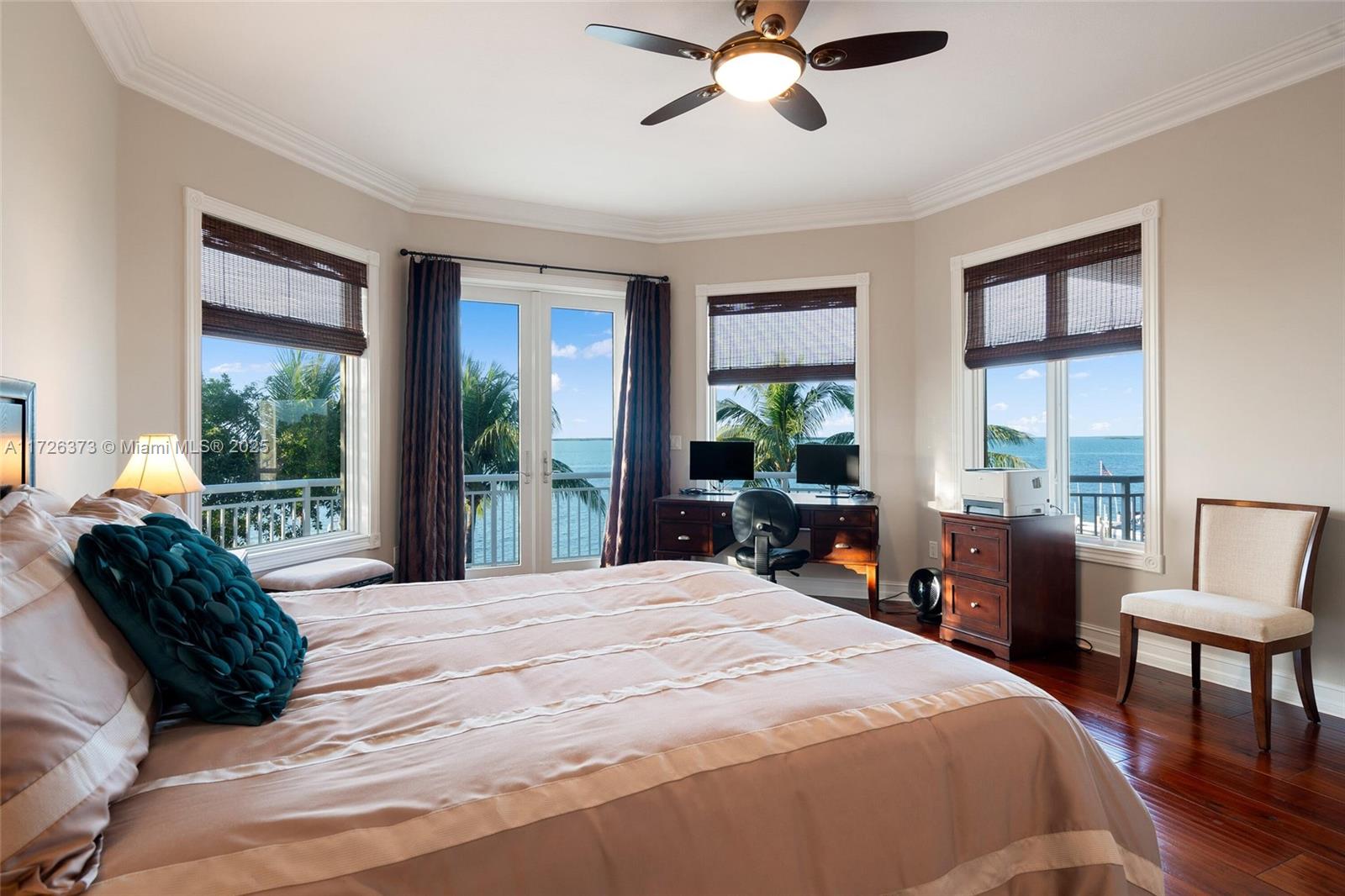 CORAL COAST - Residential