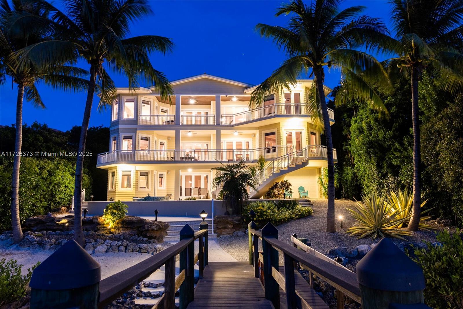 CORAL COAST - Residential