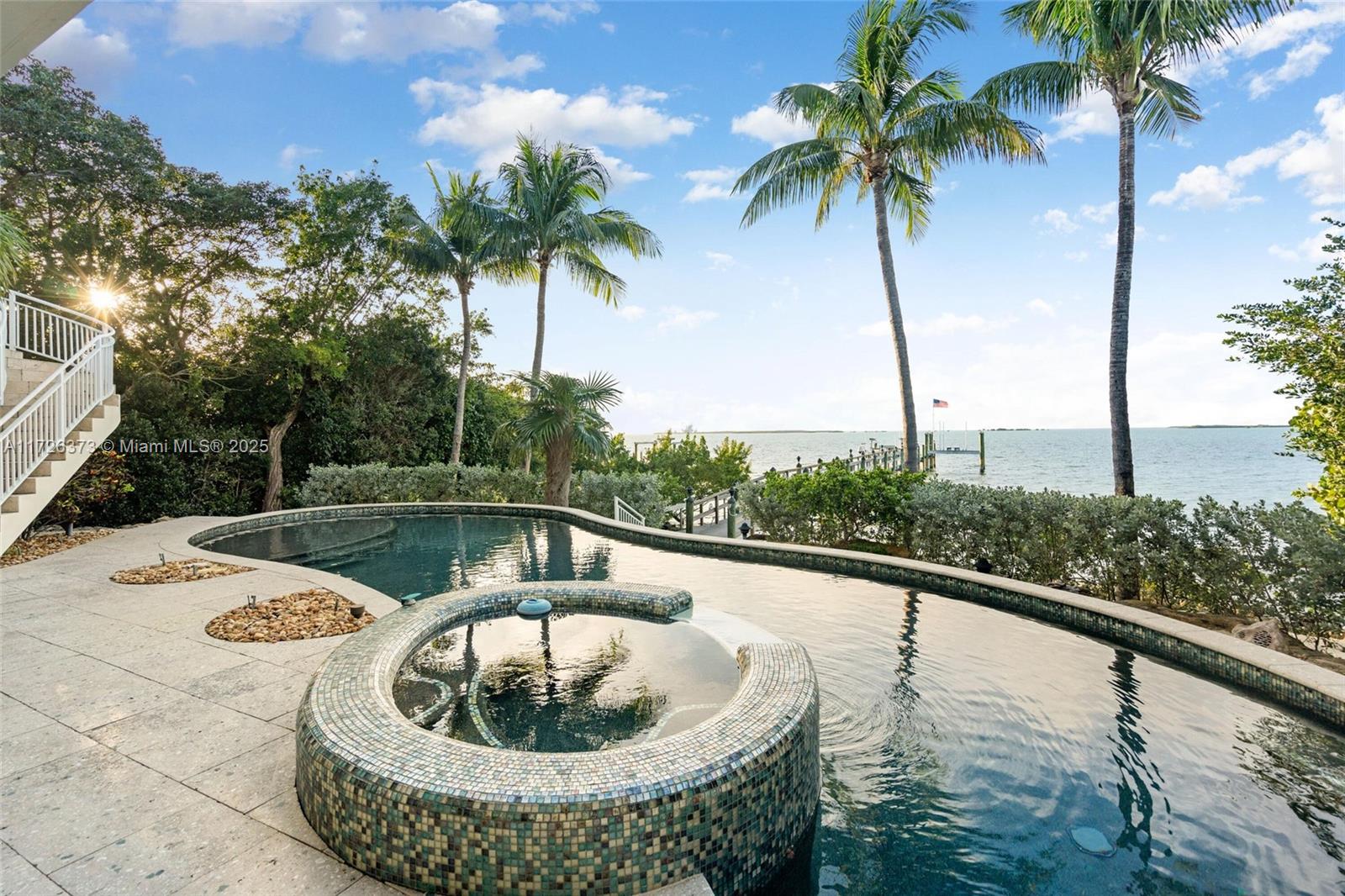 CORAL COAST - Residential