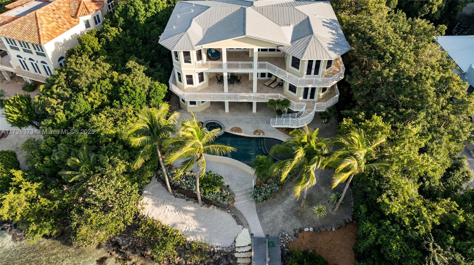 CORAL COAST - Residential