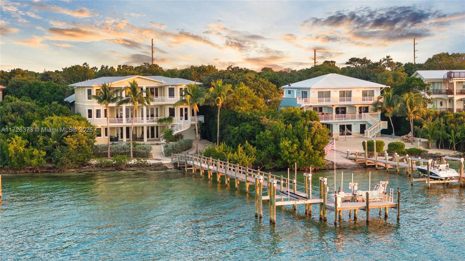 CORAL COAST - Residential
