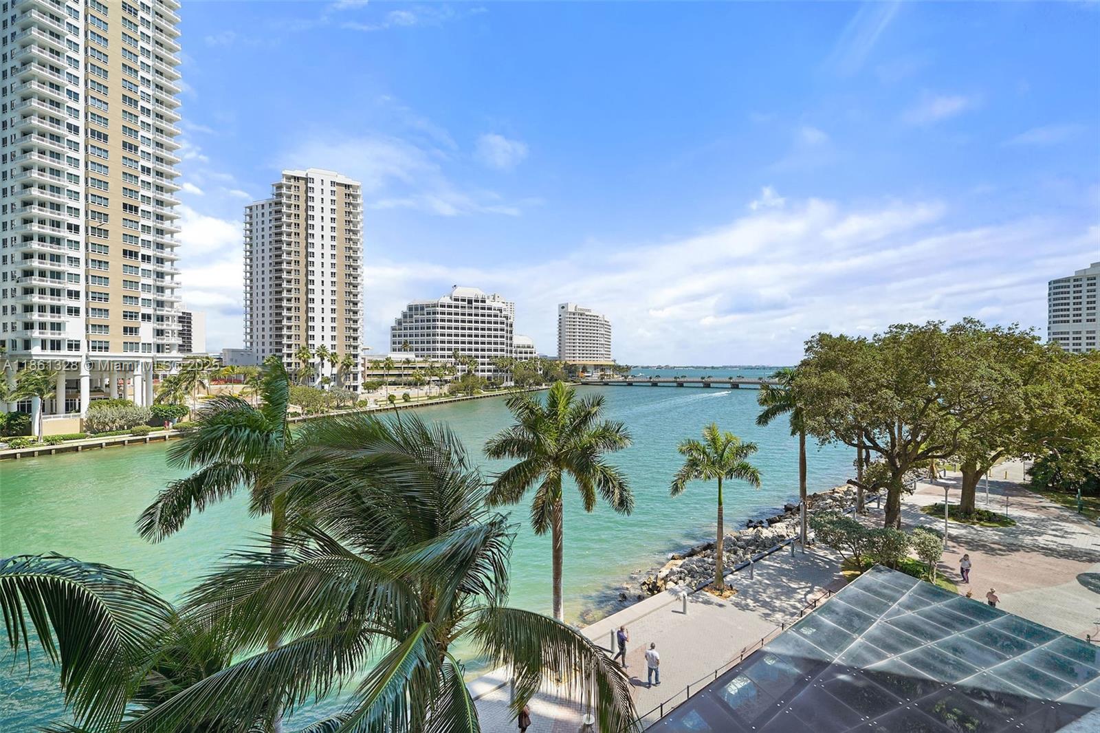 ICON BRICKELL NO TWO - Residential