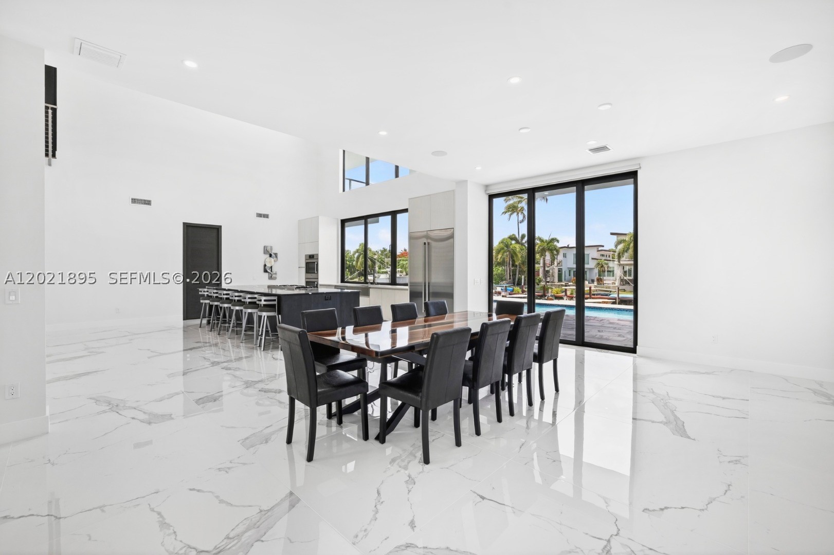 HILLSBORO HARBOR UNIT - Residential