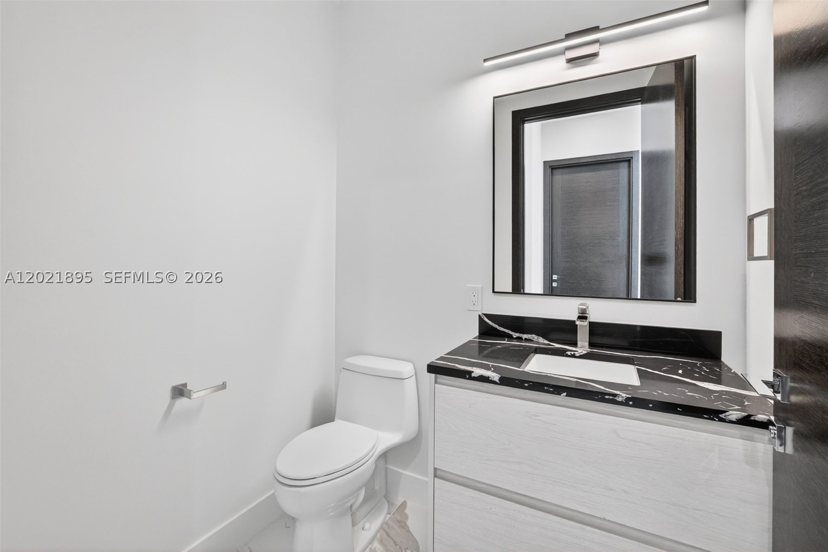 HILLSBORO HARBOR UNIT - Residential