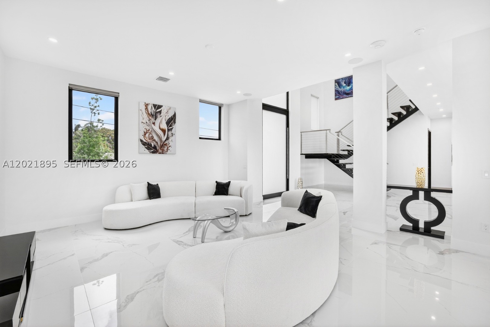 HILLSBORO HARBOR UNIT - Residential