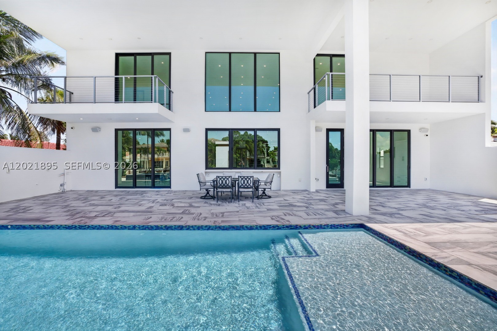 HILLSBORO HARBOR UNIT - Residential