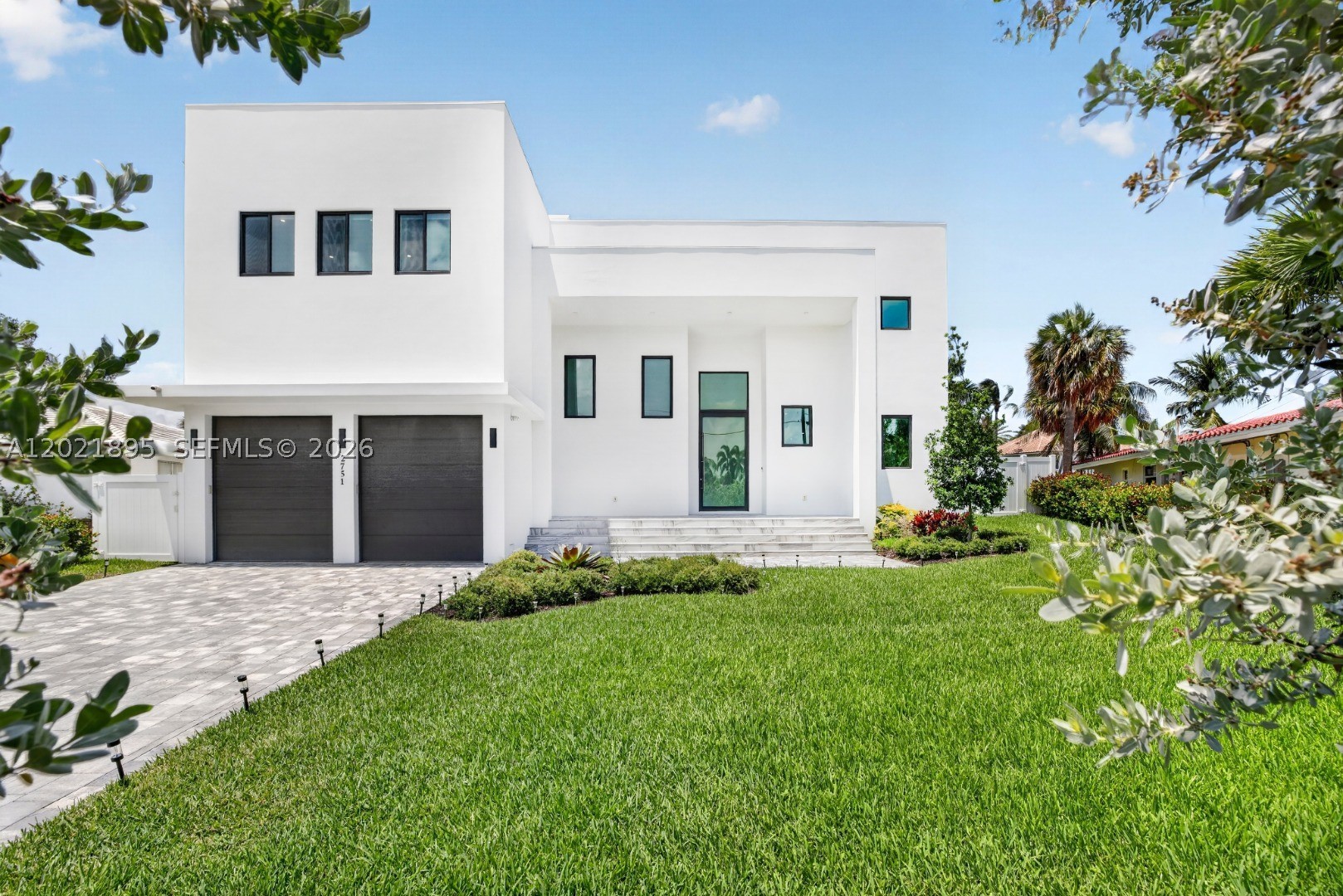 HILLSBORO HARBOR UNIT - Residential