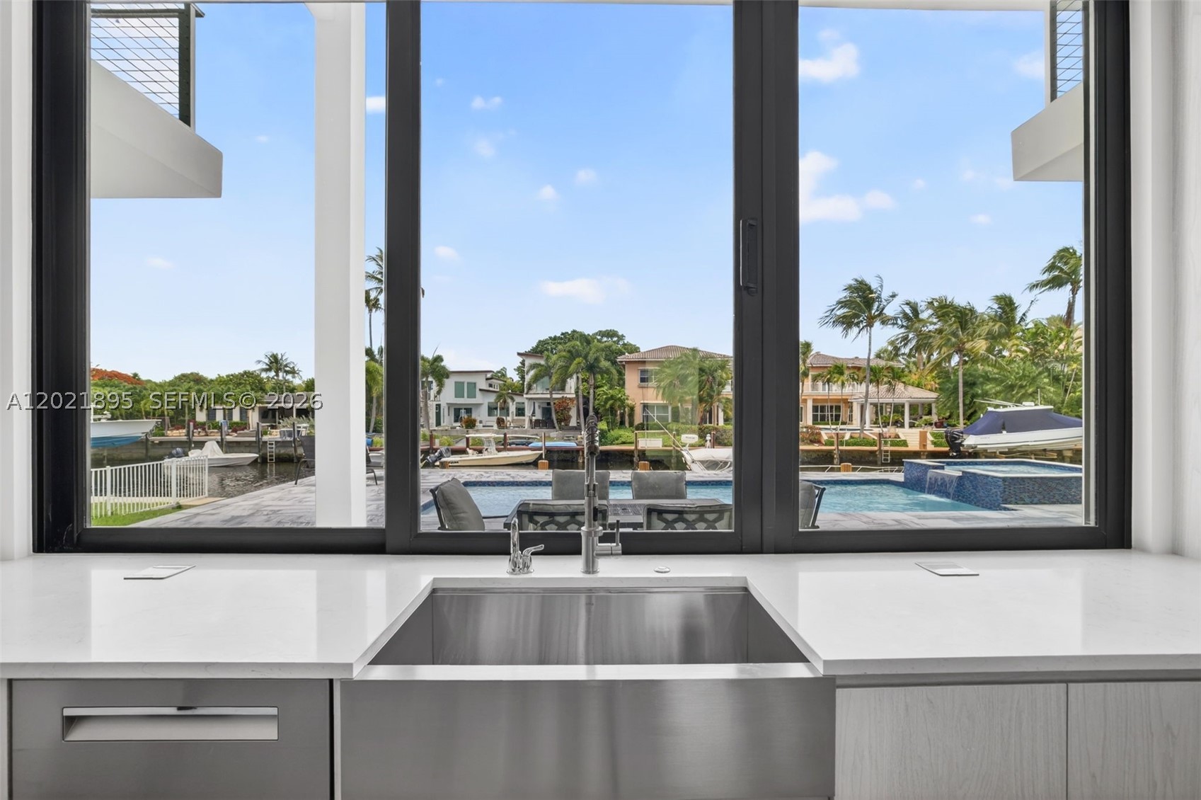 HILLSBORO HARBOR UNIT - Residential