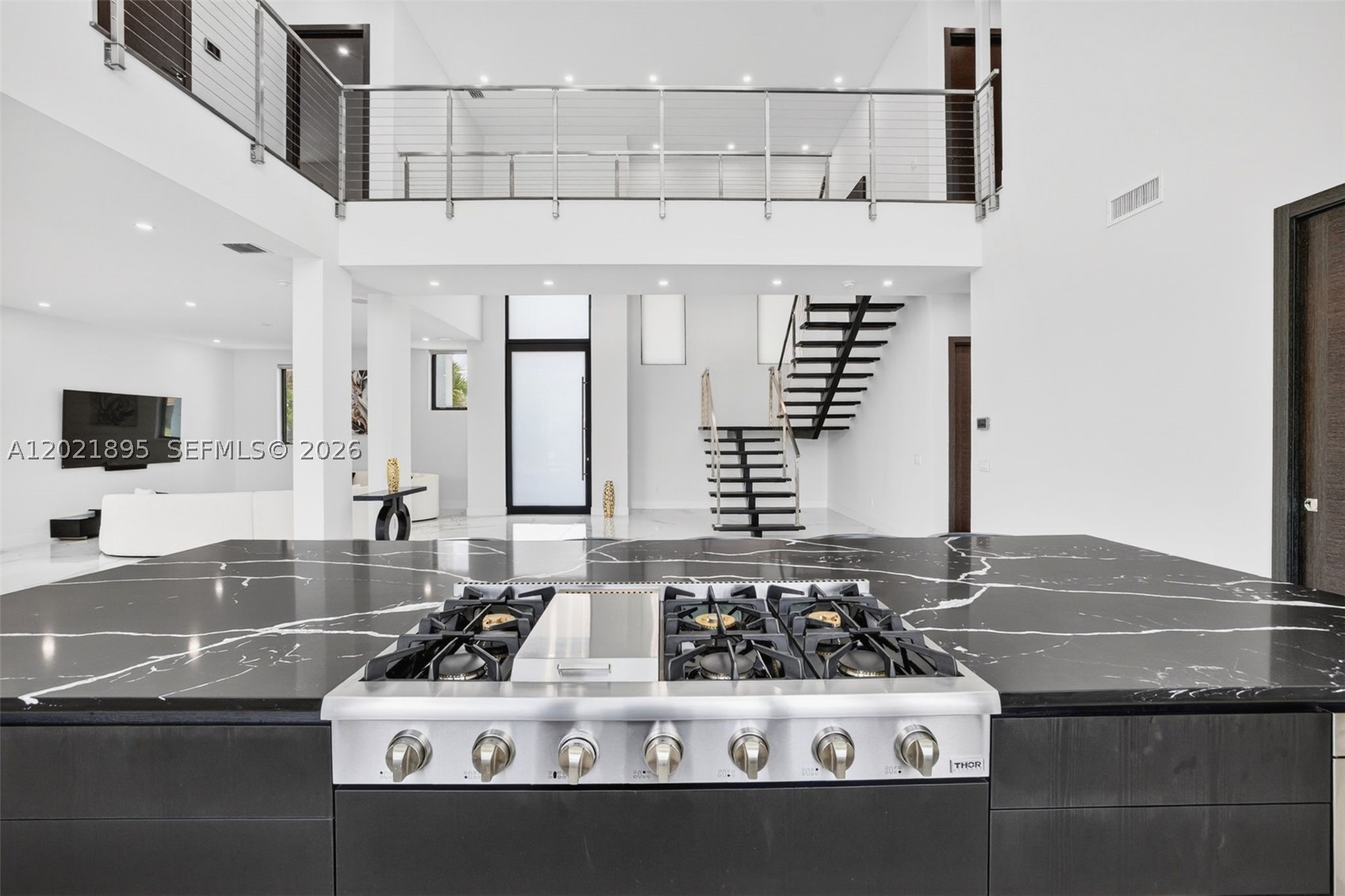 HILLSBORO HARBOR UNIT - Residential