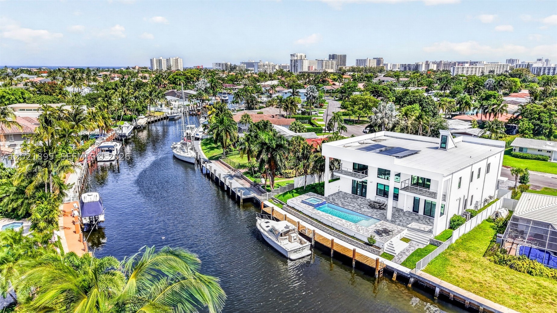 HILLSBORO HARBOR UNIT - Residential