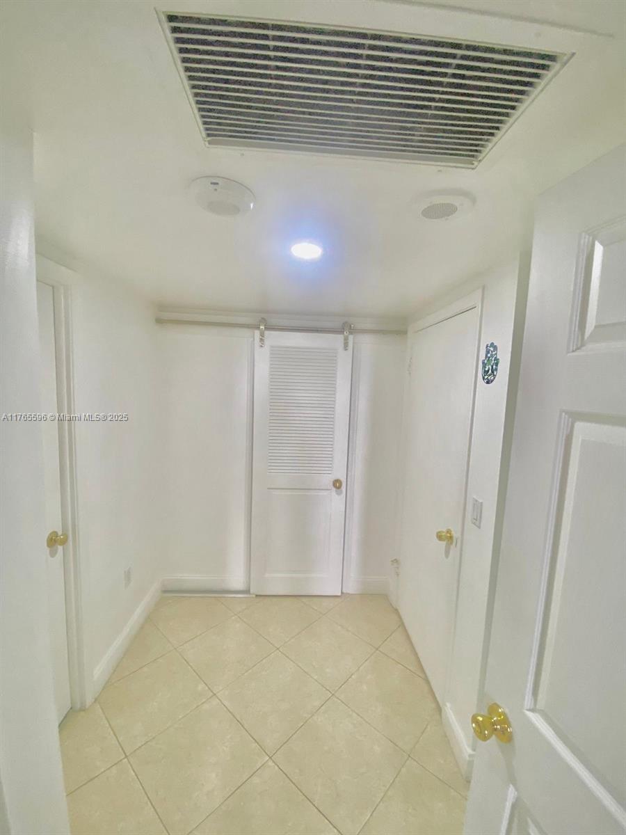 BALMORAL CONDO - Residential