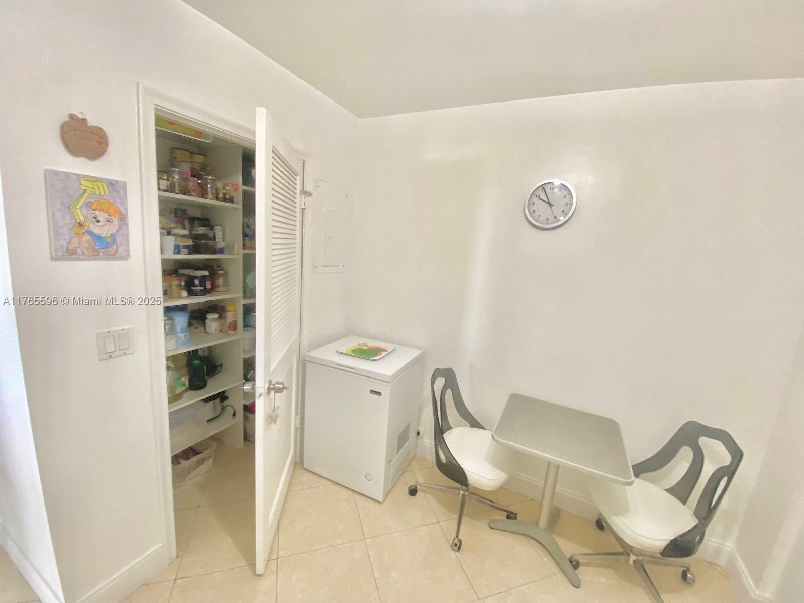 BALMORAL CONDO - Residential