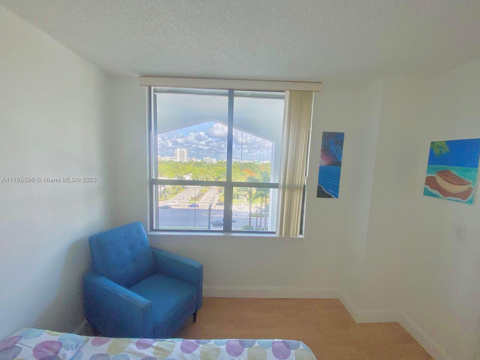 BALMORAL CONDO - Residential