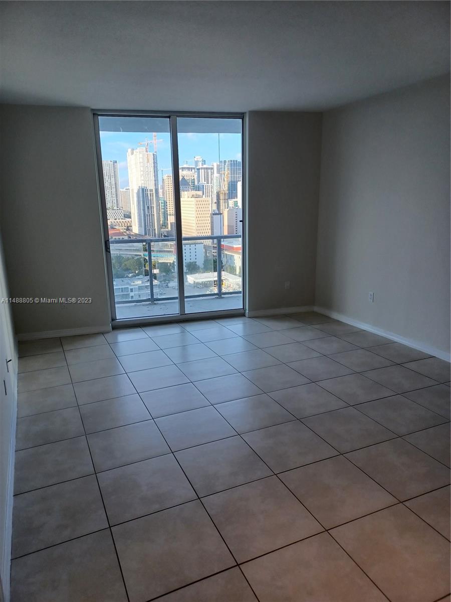 LATITUDE ON THE RIVER CON - Residential Lease