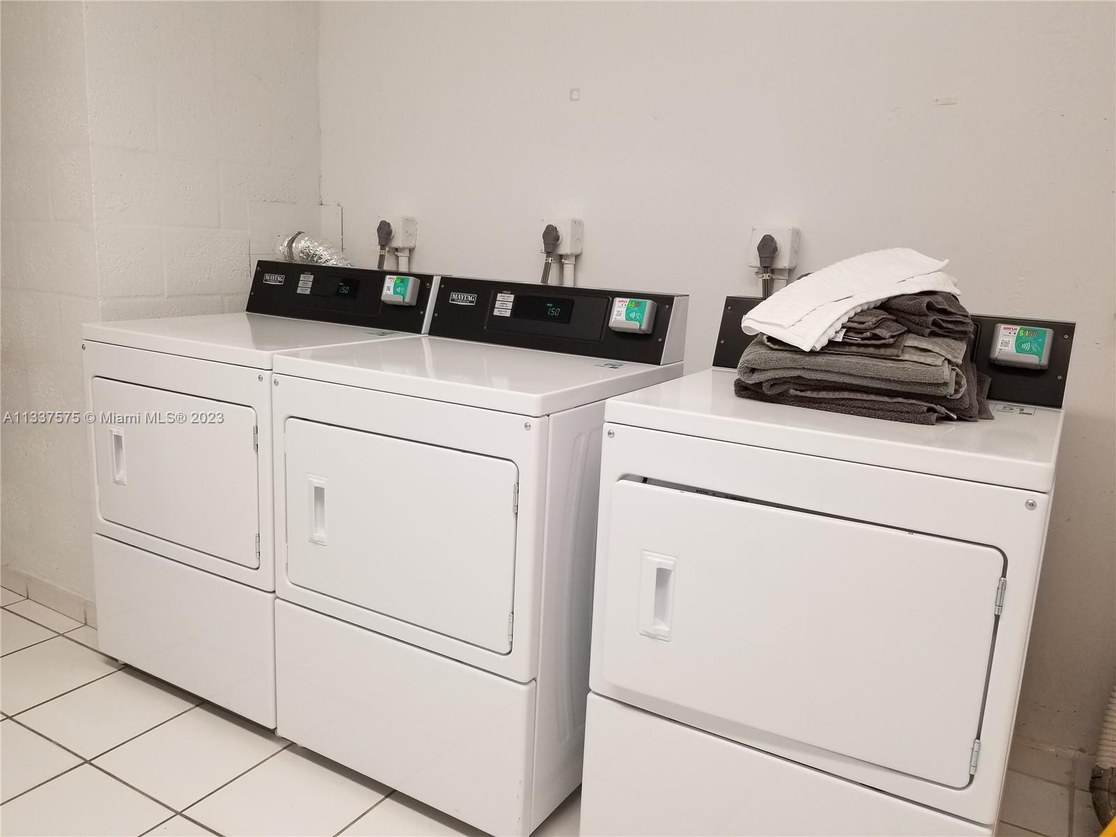 RONEY PALACE CONDO - Residential