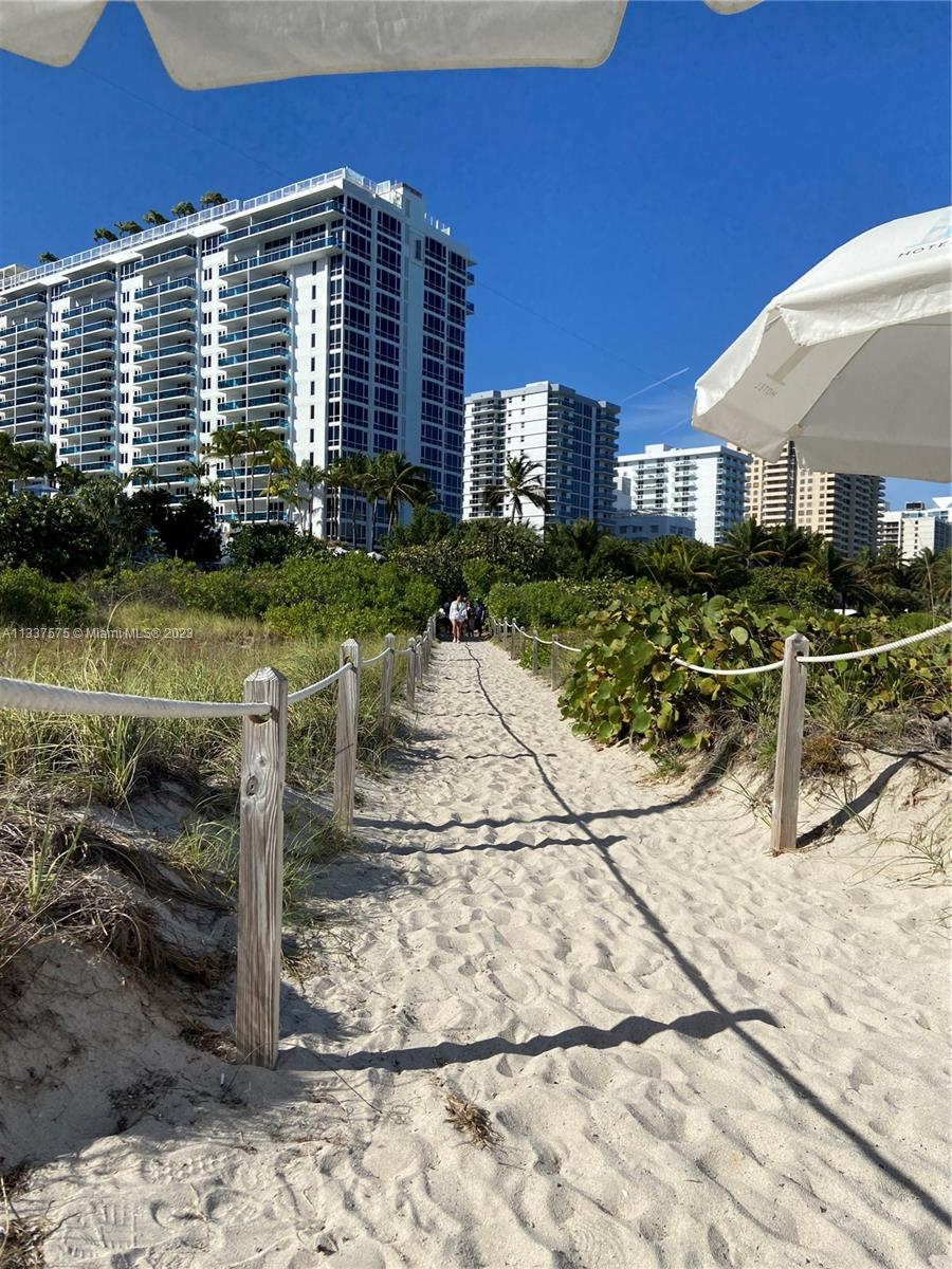 RONEY PALACE CONDO - Residential