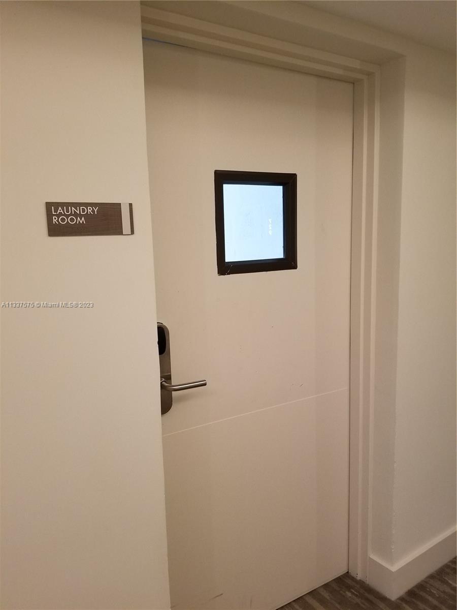 RONEY PALACE CONDO - Residential