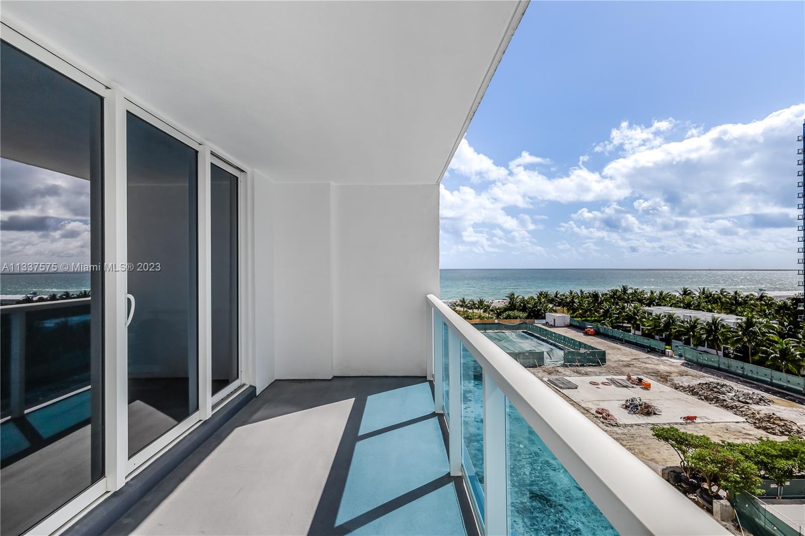 RONEY PALACE CONDO - Residential