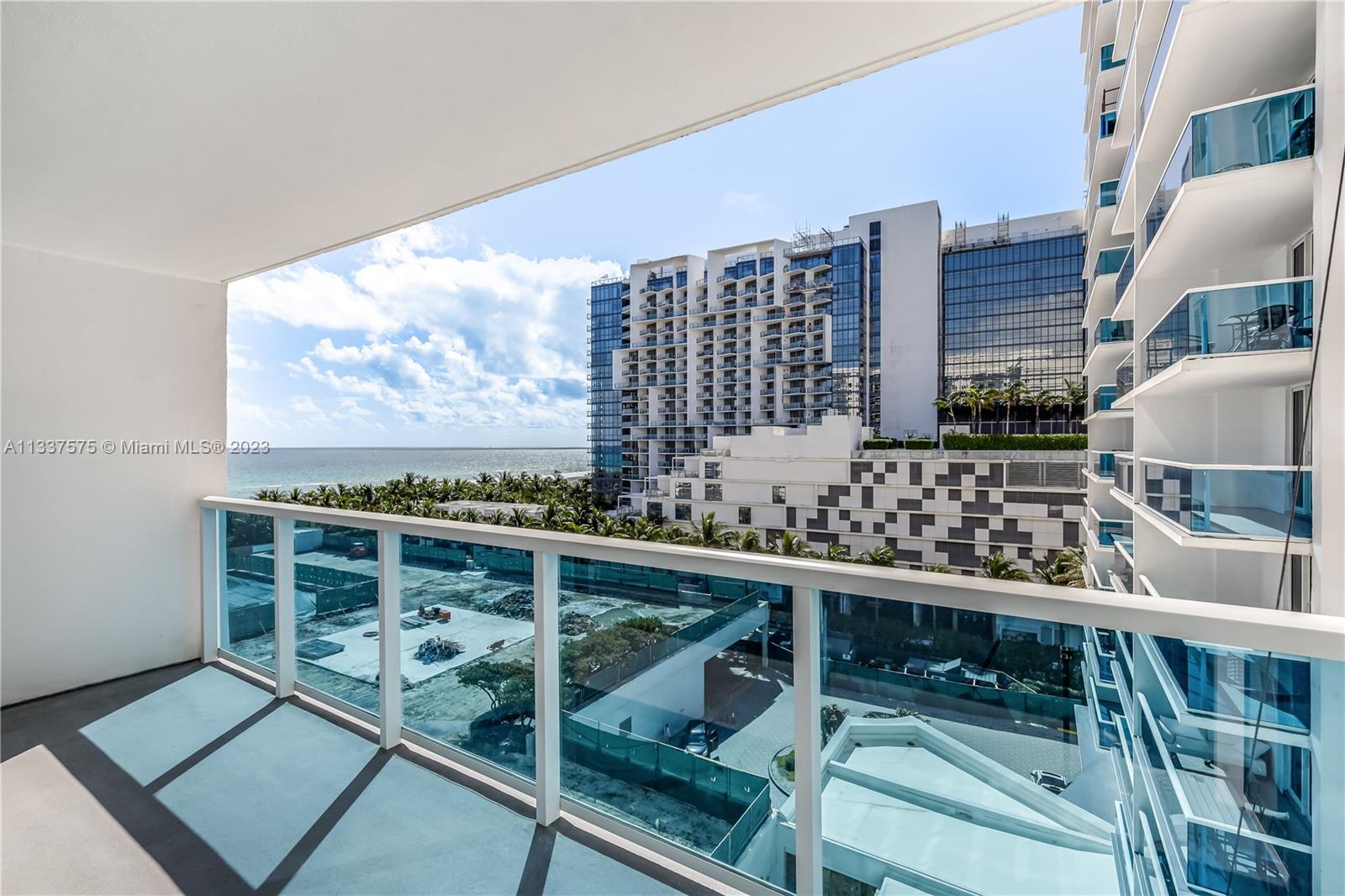 RONEY PALACE CONDO - Residential