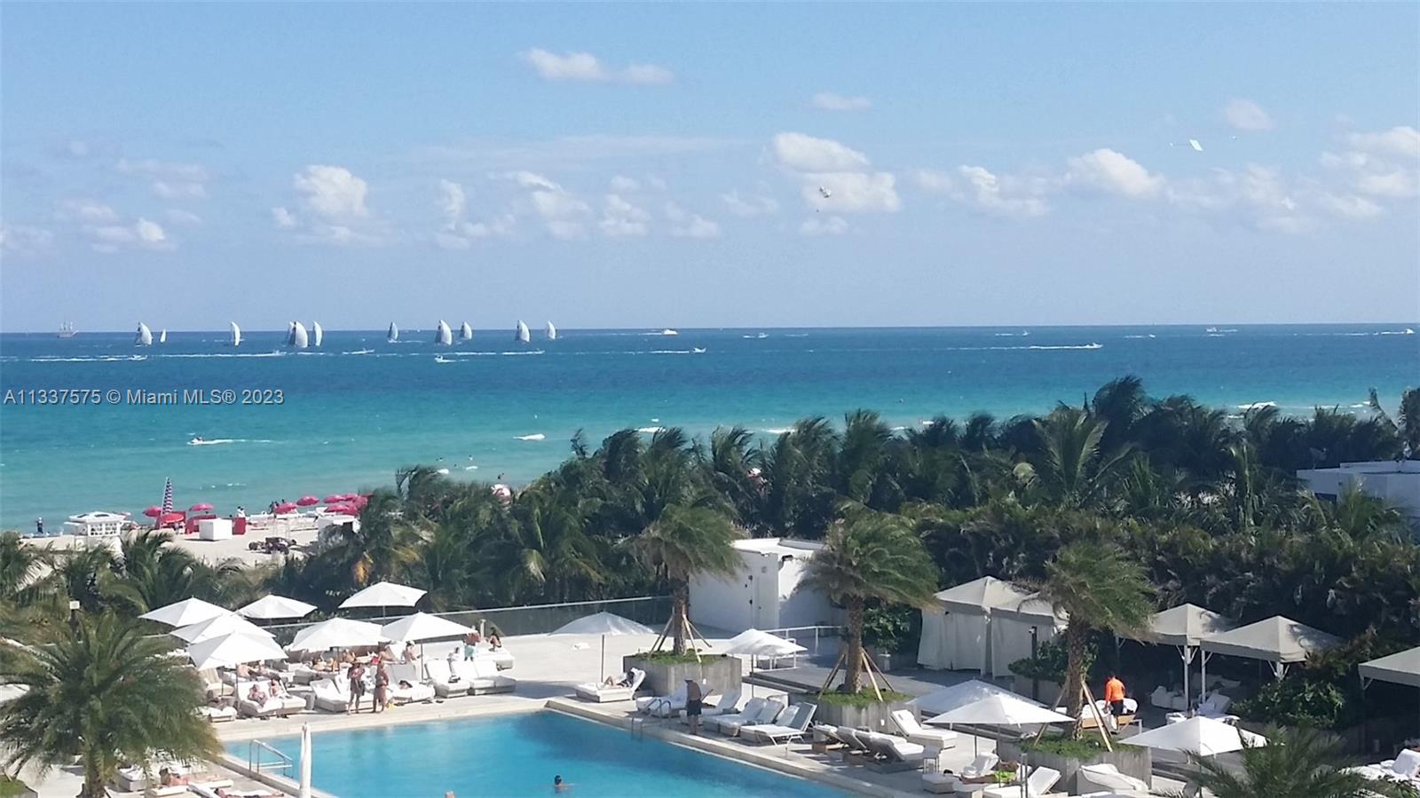 RONEY PALACE CONDO - Residential