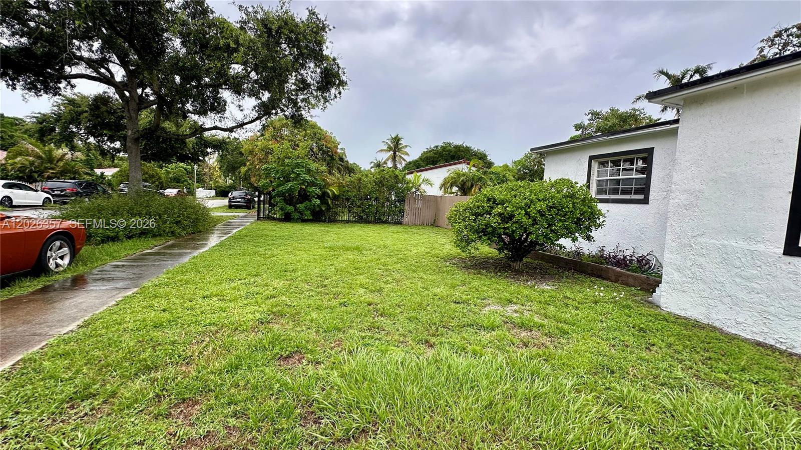BISCAYNE VILLAGE HEIGHTS - Residential