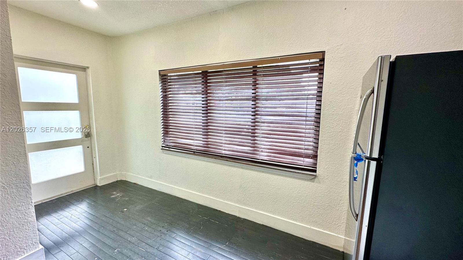 BISCAYNE VILLAGE HEIGHTS - Residential