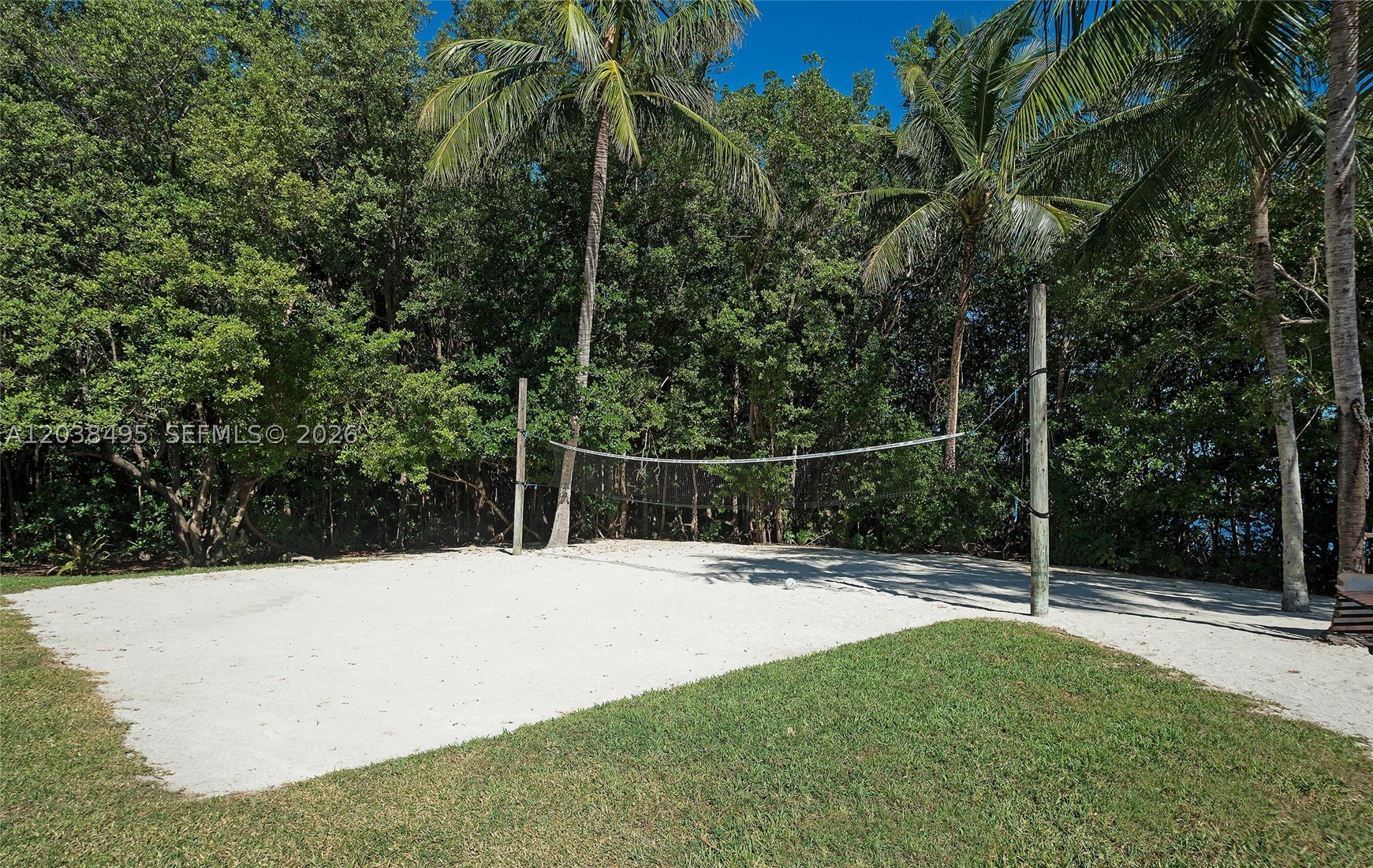 ROYAL HARBOUR YACHT CLUB - Residential