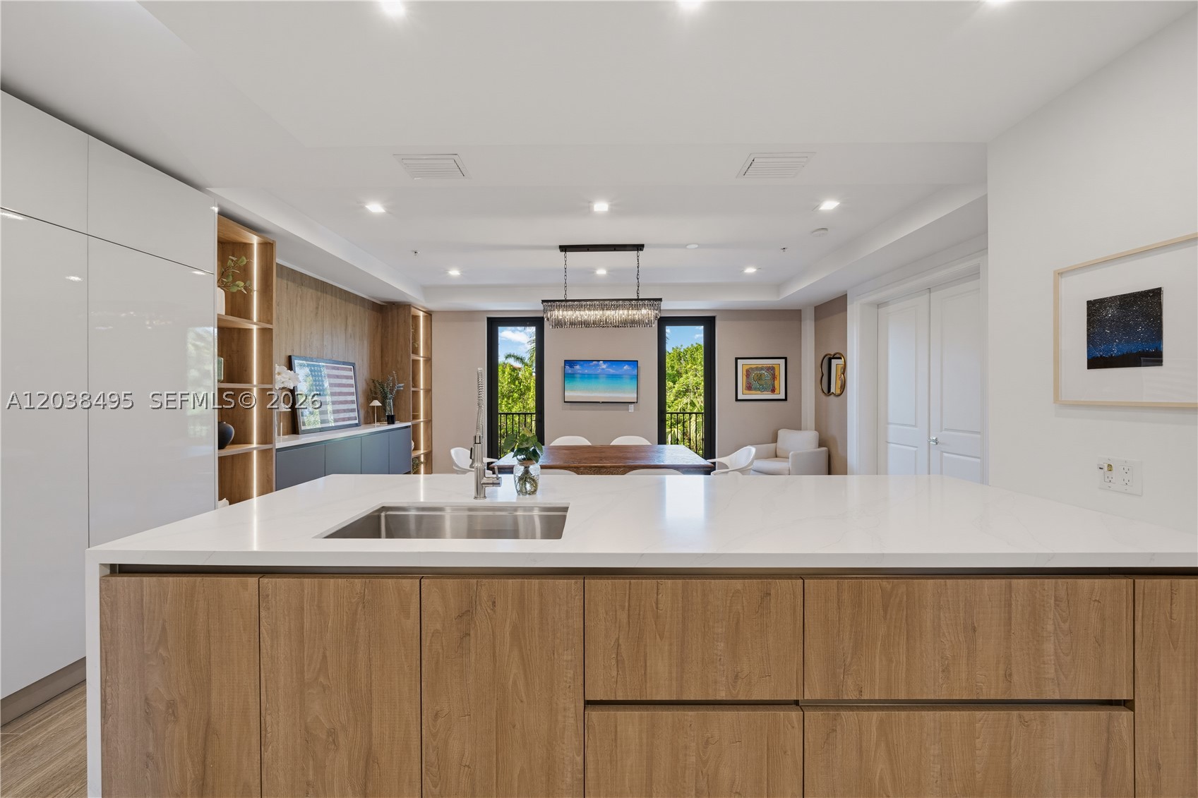 ROYAL HARBOUR YACHT CLUB - Residential
